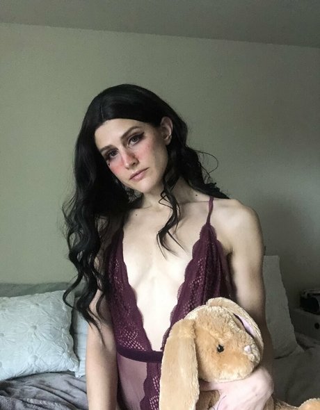 emmayearose OnlyFans Model Bilder