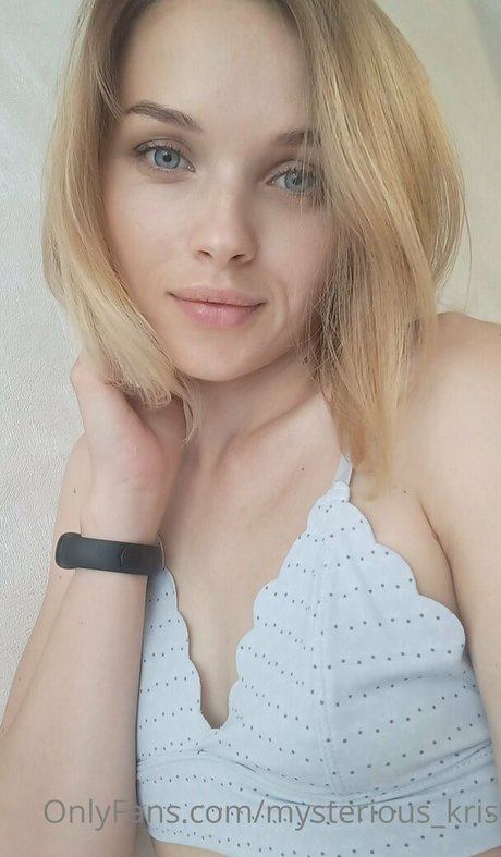 mysterious kris NurlyFans-Pornos