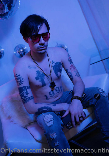 itsstevefromaccounting Nackt auf OnlyFans