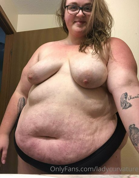 ladykeepsherlegsopen OnlyFans Bilder geleakt