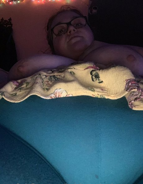 ladykeepsherlegsopen NurlyFans-Pornos