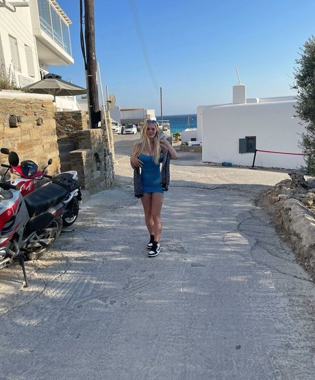 Gabriella Davies Nacktbilder von OnlyFans geleakt