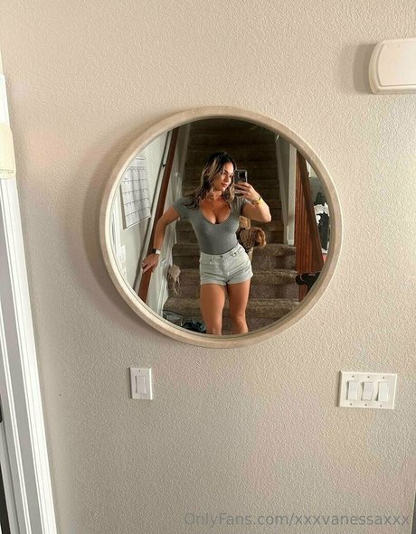 Xxxvanessaxxx OnlyFans Leaks Sex