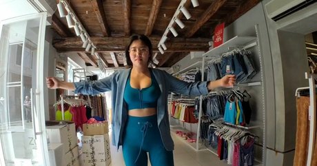 Yuggie TV OnlyFans kostenlos