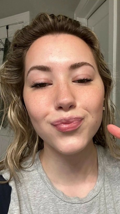 Pineapplebrat OnlyFans Sex Leaks