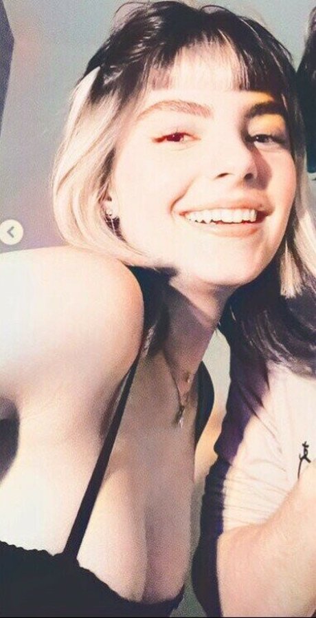 Triz Pariz OnlyFans-Archiv