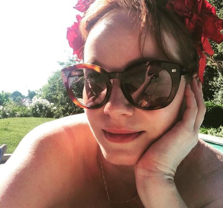 Christina Hendricks Leaked OnlyFans Fotos