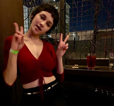 Yana Mori Kostenlose OnlyFans-Inhalte