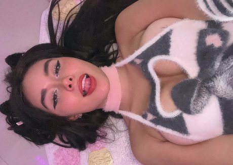 xlightmoonx OnlyFans NSFW