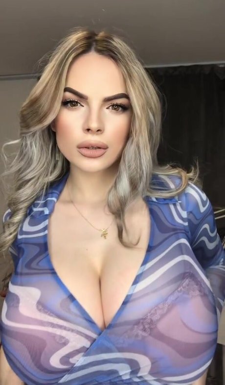 Lorean OnlyFans Leak