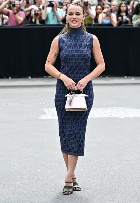 Emma Brooks Leaked OnlyFans Content