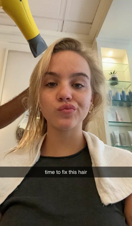 Emma Brooks OnlyFans Bilder geleakt