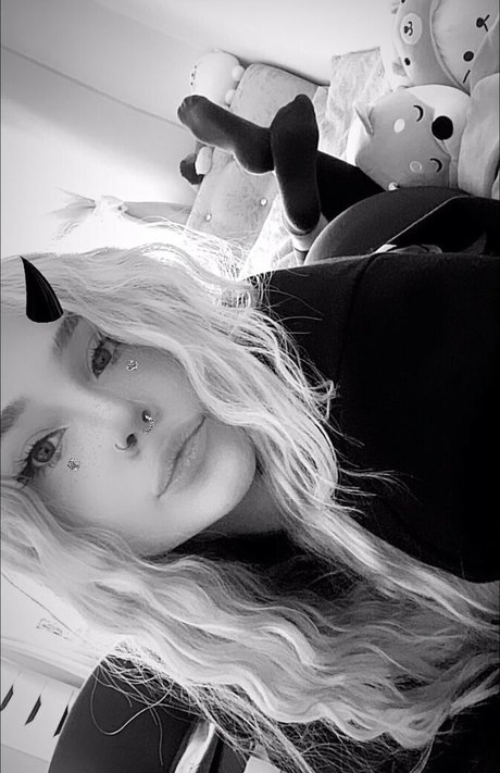 Decadex OnlyFans Leak