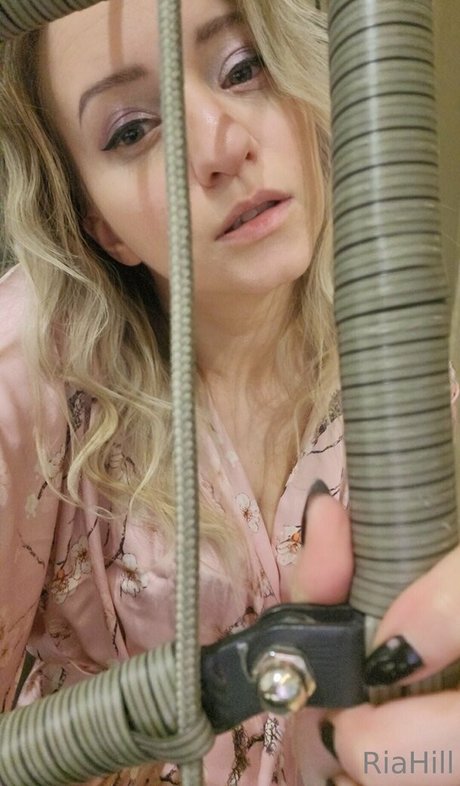 riahill vip Nacktbilder OnlyFans geleakt