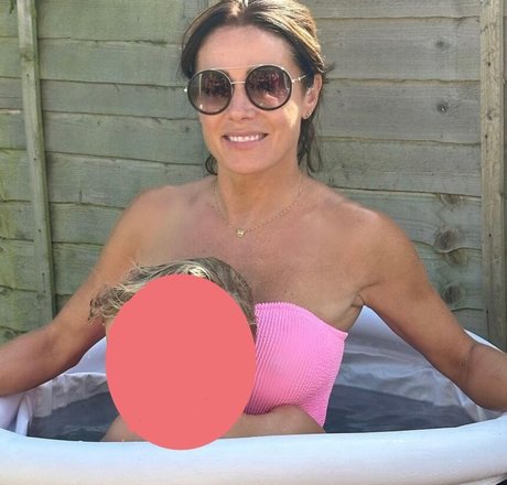 Natalie Pinkham Nacktbilder von OnlyFans geleakt