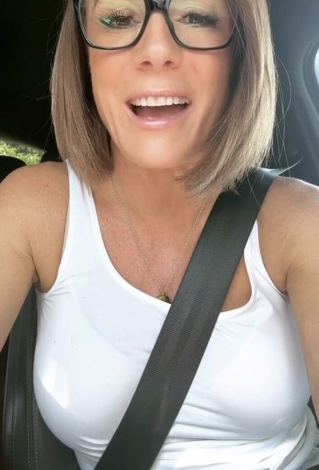 Natalie Pinkham Leaked OnlyFans