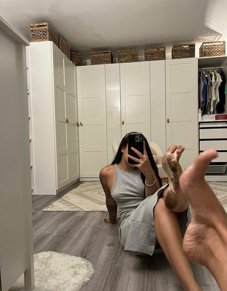 mariefrenchfeetgirlfree OnlyFans-Archiv