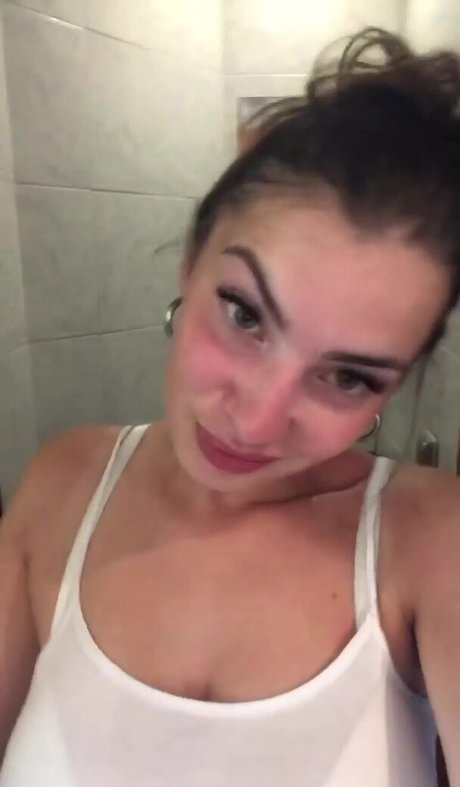 Fiosrs NurlyFans-Pornos