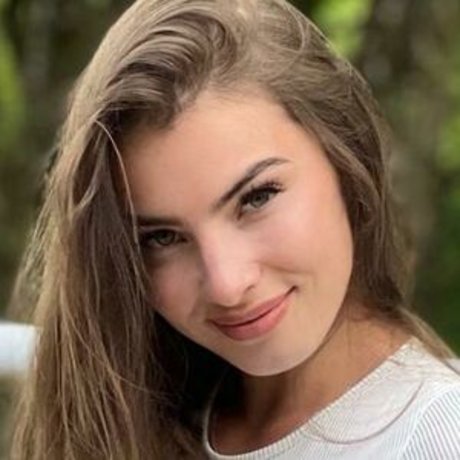 Fiosrs Nacktbilder-Leaks von OnlyFans