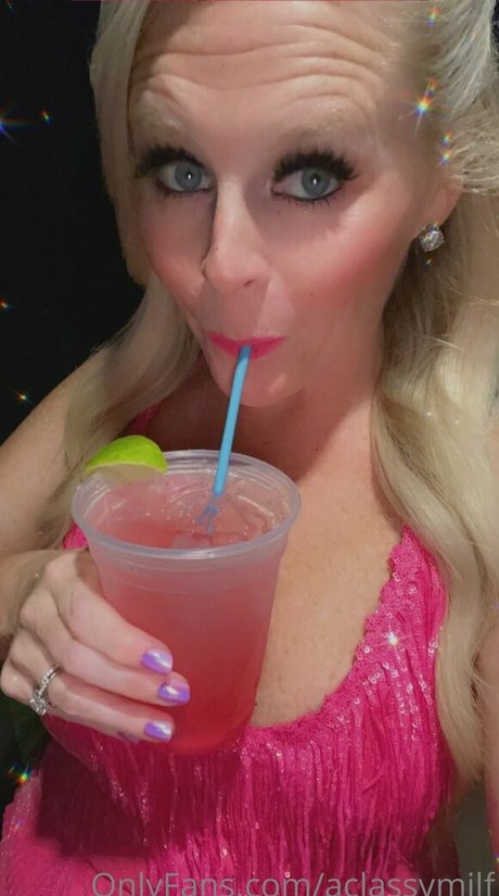 aclassymilf OnlyFans-Bild