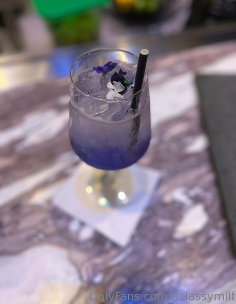 aclassymilf Profilbild