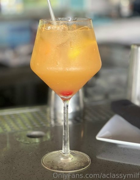 aclassymilf OnlyFans-Bilder geleakt