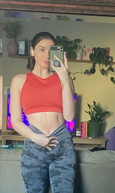 Novaleesi OnlyFans geleakte Brüste