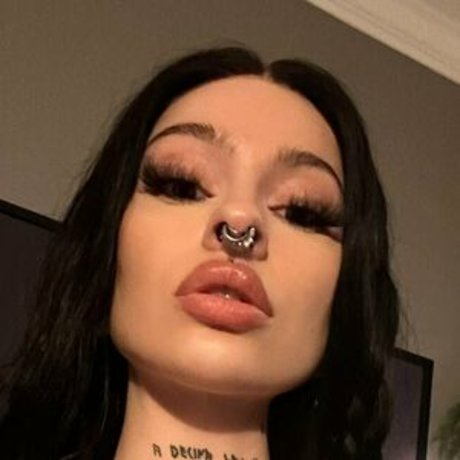 Mikaylarez OnlyFans Pornografie geleakt