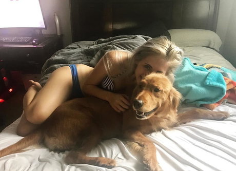 Nicki Taylor OnlyFans schlank