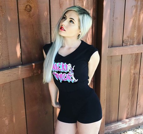 Nicki Taylor Nacktbilder OnlyFans geleakt