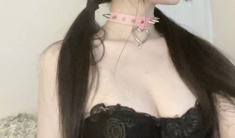 yurasweb OnlyFans-Leaks