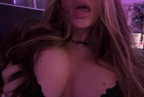 moonwolgirl Nacktbilder OnlyFans