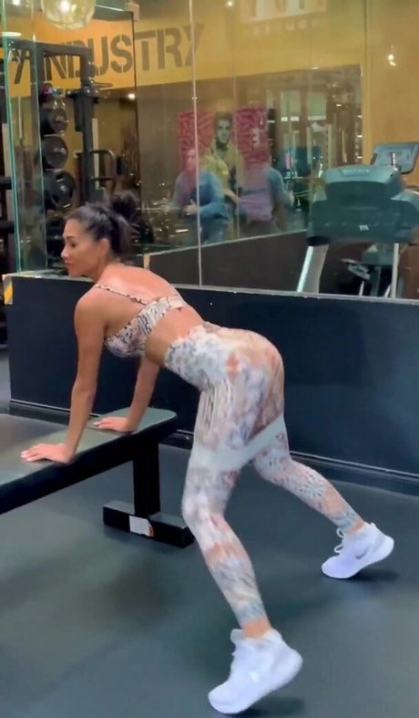 ebenholzstrumpfhosen onlyfans kostenlos nackt Selfie