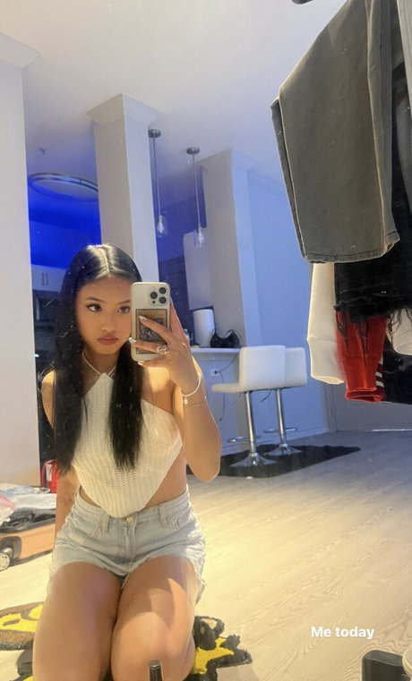 Gabby hua OnlyFans Beiträge