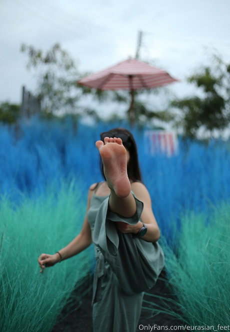 eurasian feet OnlyFans Pornografie