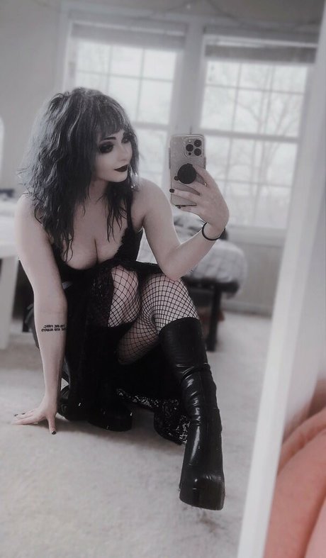 Stellalasaurus OnlyFans Leak