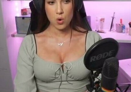 yabbe Nacktbilder auf OnlyFans