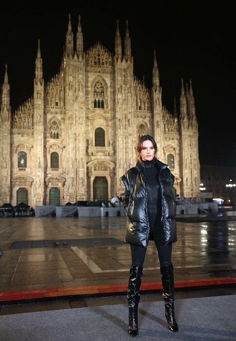 Alessandra Ambrosio OnlyFans-Inhalte