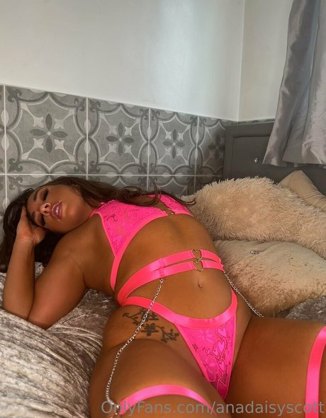 anadaisyscott OnlyFans