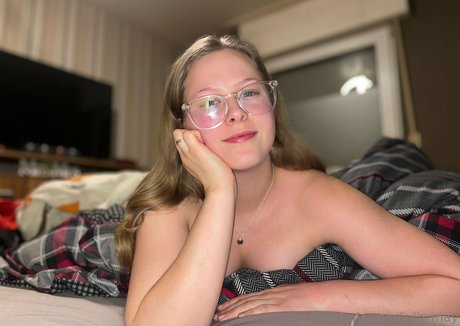 julix may Nacktbilder OnlyFans