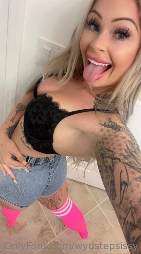 wydstepsissy NSFW OnlyFans
