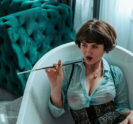 Miss lady bug Nacktpornos auf OnlyFans