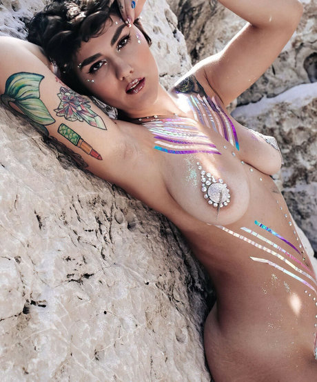 Miss lady bug OnlyFans-Leaks