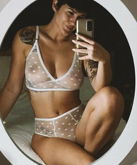 Miss lady bug OnlyFans OnlyFans