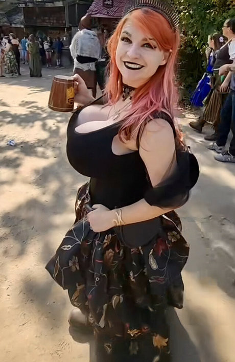 Heidi Corinne Nacktbilder von OnlyFans geleakt