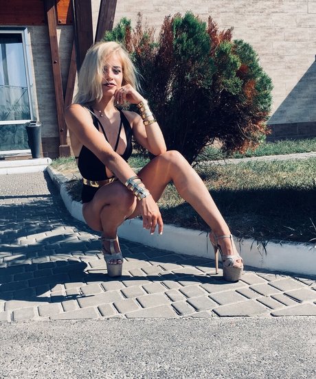 Veta George Models OnlyFans-Sex