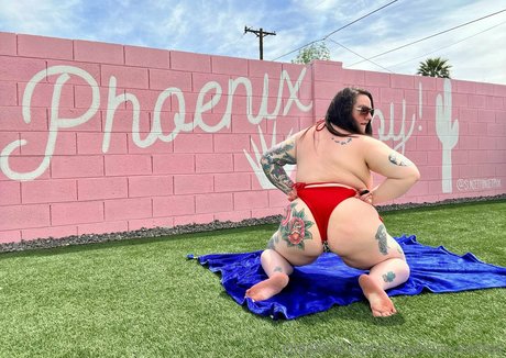 naughtynyxiefree OnlyFans-Komplettinhalte