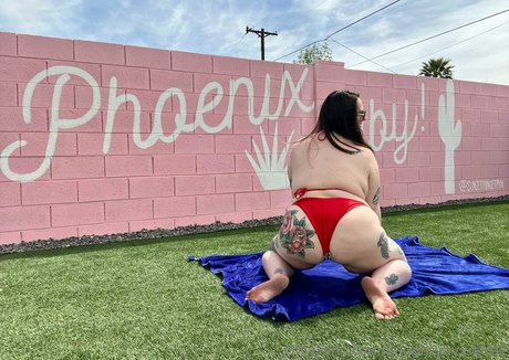 naughtynyxiefree OnlyFans Porno