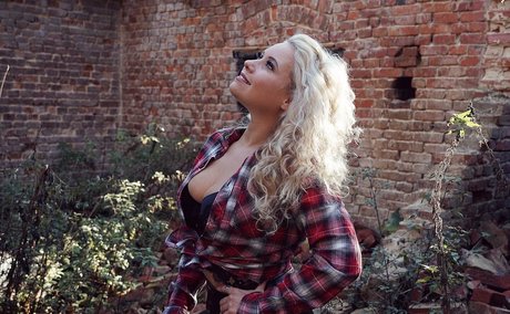 Steffi Landerer OnlyFans Bilder nackt