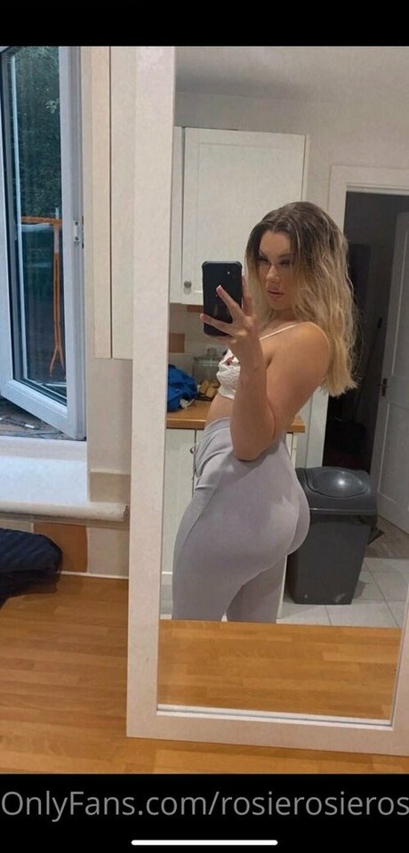 rosierosierosiexoxo Nacktbilder von OnlyFans geleakt